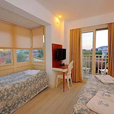 Giritlim Hotel *